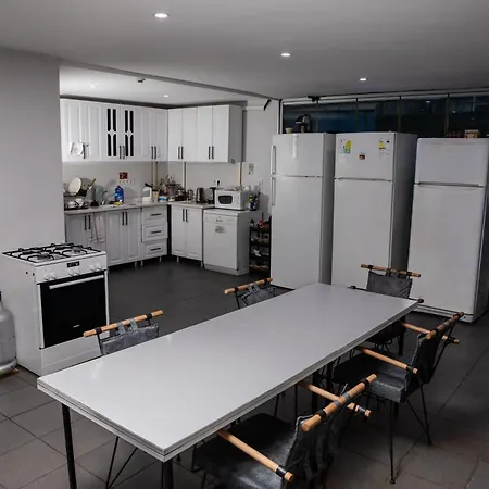 Room In A Digital Nomad House 103 Istanbul Exterior foto